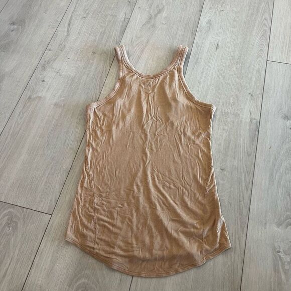 Lululemon women’s top size S - Picture 1 of 5